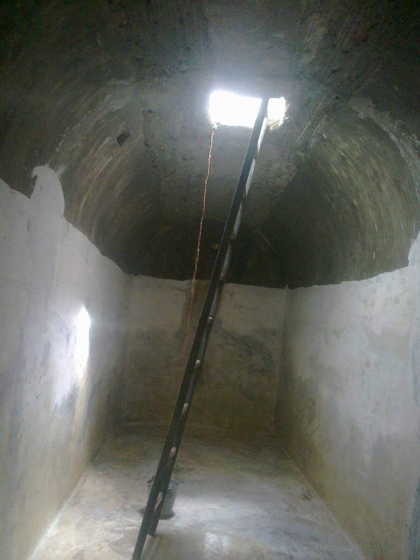 Поглед в шахтата — дълбочина до водата ‣ Търсене и Сондажи за Вода Поглед в шахтата — дълбочина до водата